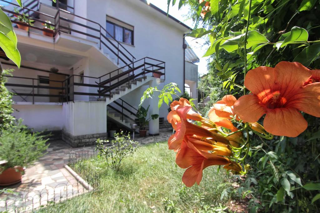 Guesthouse Villa Stanger Ловран Екстер'єр фото